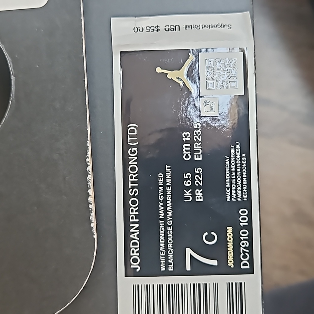 Jordan Pro Strong - Picture 2 of 2